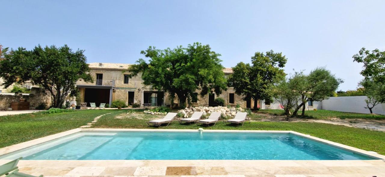 Appartement Dans Un Mas Provencal Renove Saint-Hilaire-dʼOzilhan Esterno foto