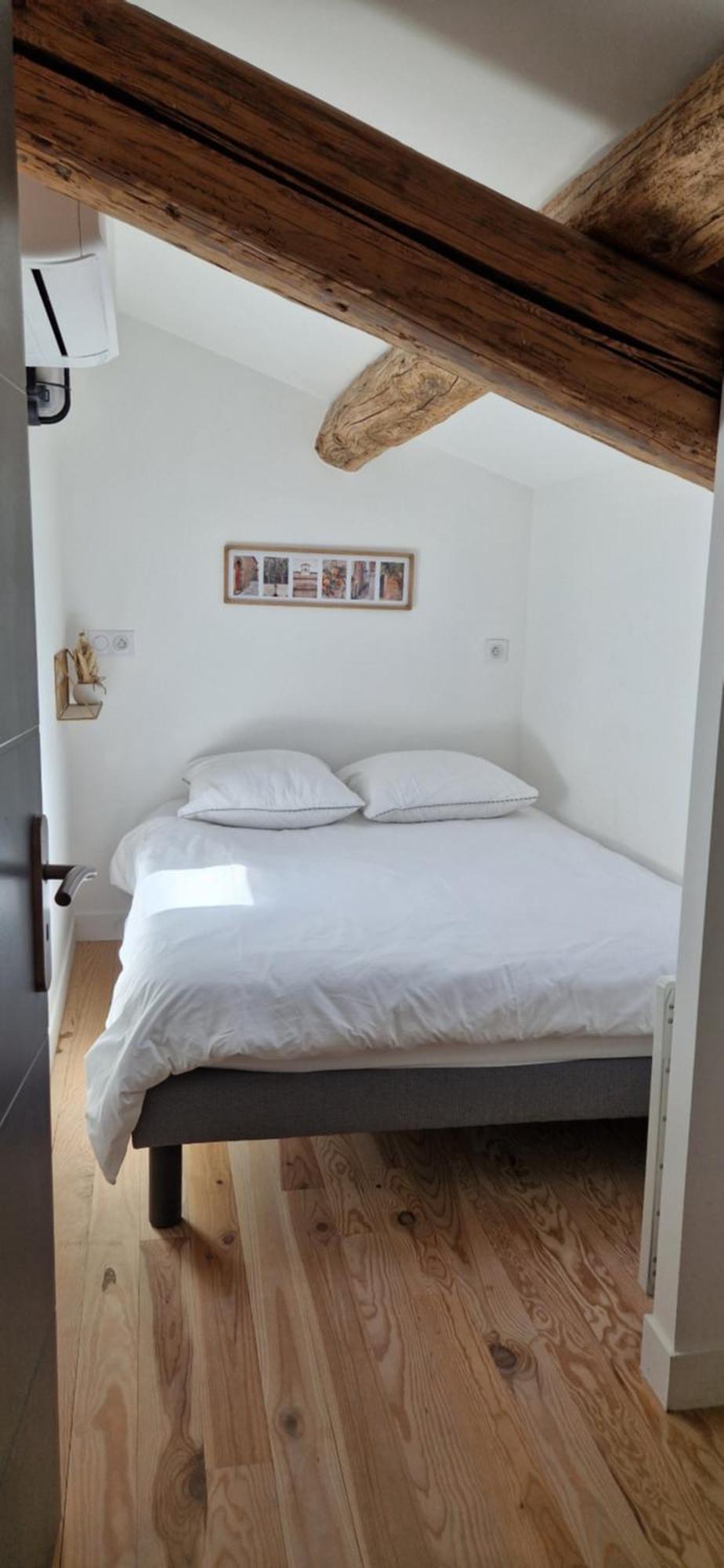 Appartement Dans Un Mas Provencal Renove Saint-Hilaire-dʼOzilhan Esterno foto