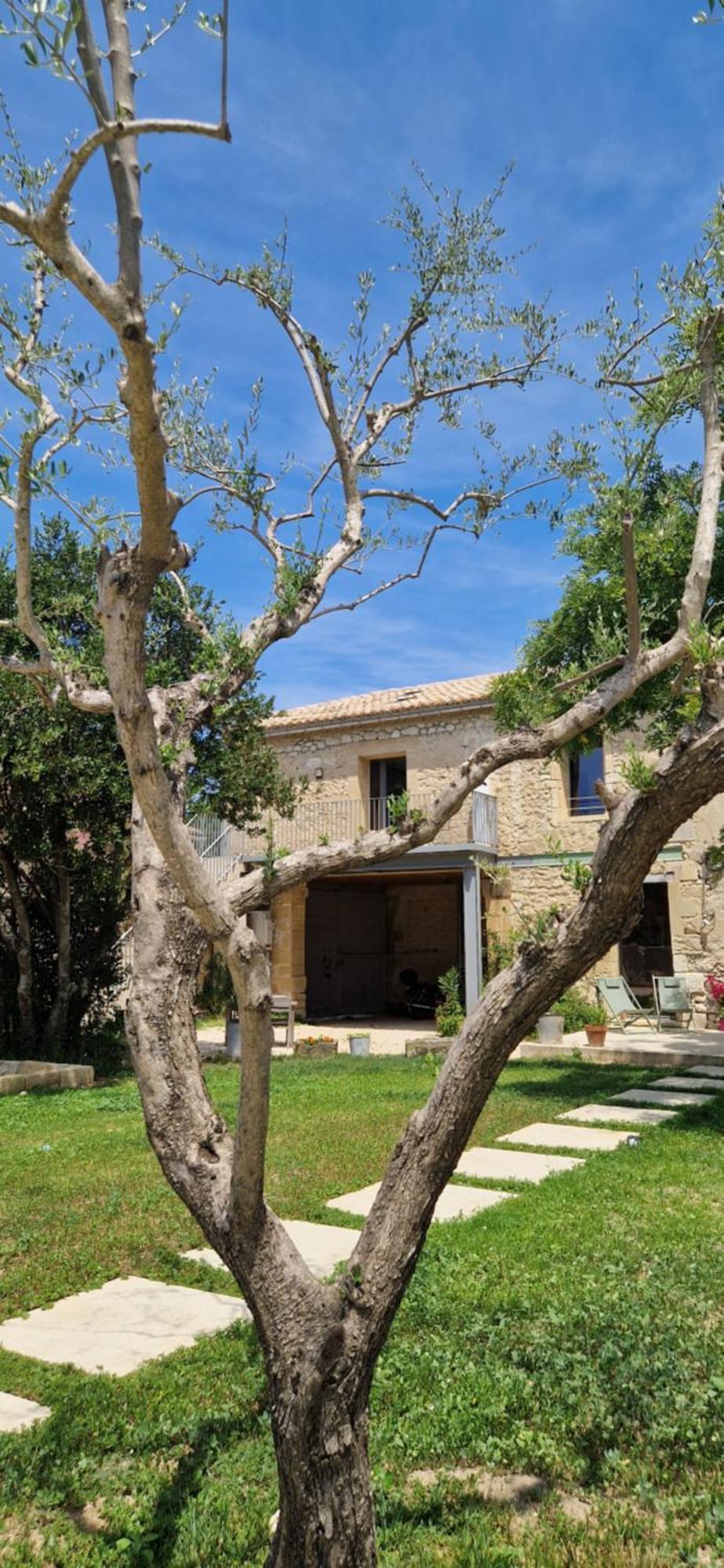 Appartement Dans Un Mas Provencal Renove Saint-Hilaire-dʼOzilhan Esterno foto