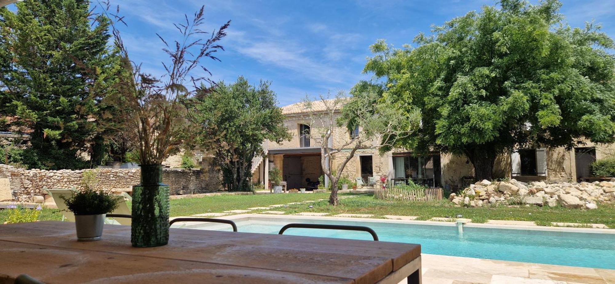 Appartement Dans Un Mas Provencal Renove Saint-Hilaire-dʼOzilhan Esterno foto